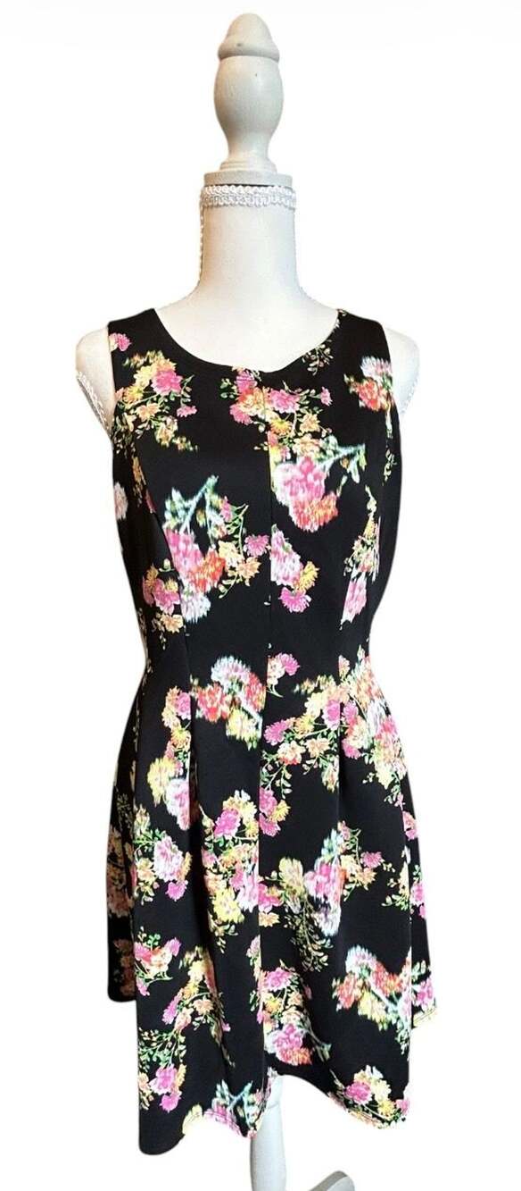 Candie's Floral Dress Size L Black Sleeveless Skater Mini Summer